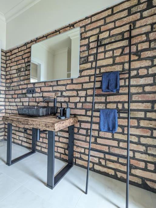 Vilipa-Apartments No.5 I Baumwollspinnerei I Kunstkraftwerk - 75M² I Balkon I Smart-Tv I Bad Mit Fussbodenheizung Leipzig Dış mekan fotoğraf